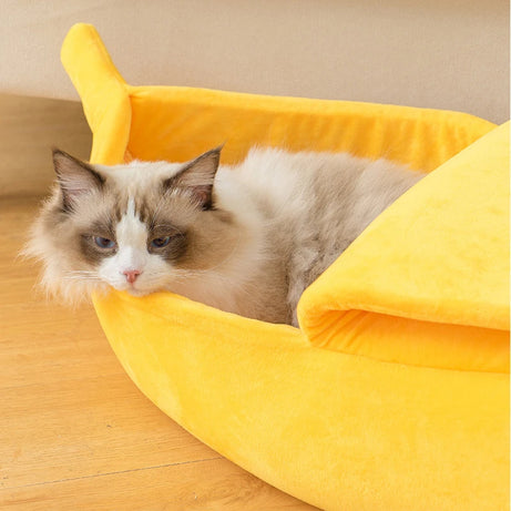 Cozy Banana Cat Bed – Cute, Warm, Durable & Portable Pet House