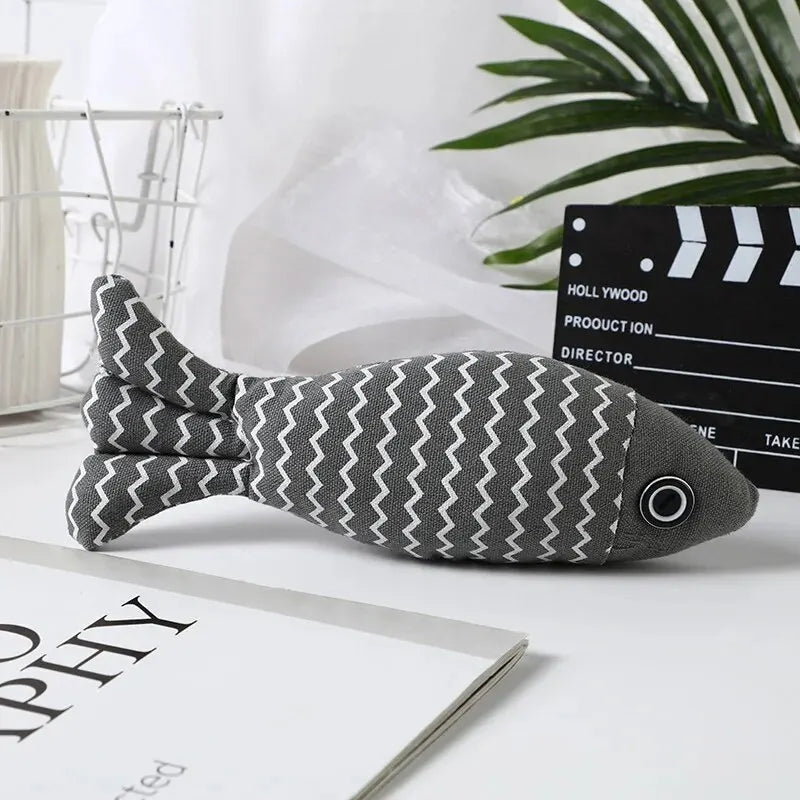 Cat Chew Toy – Linen Fish Pillow, Pet Training Simulation